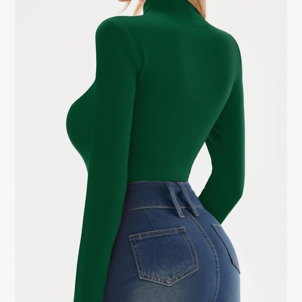 MANGOPOP Women’s Green Long Sleeve Turtle Neck Bodysuit - Picture 2 of 4